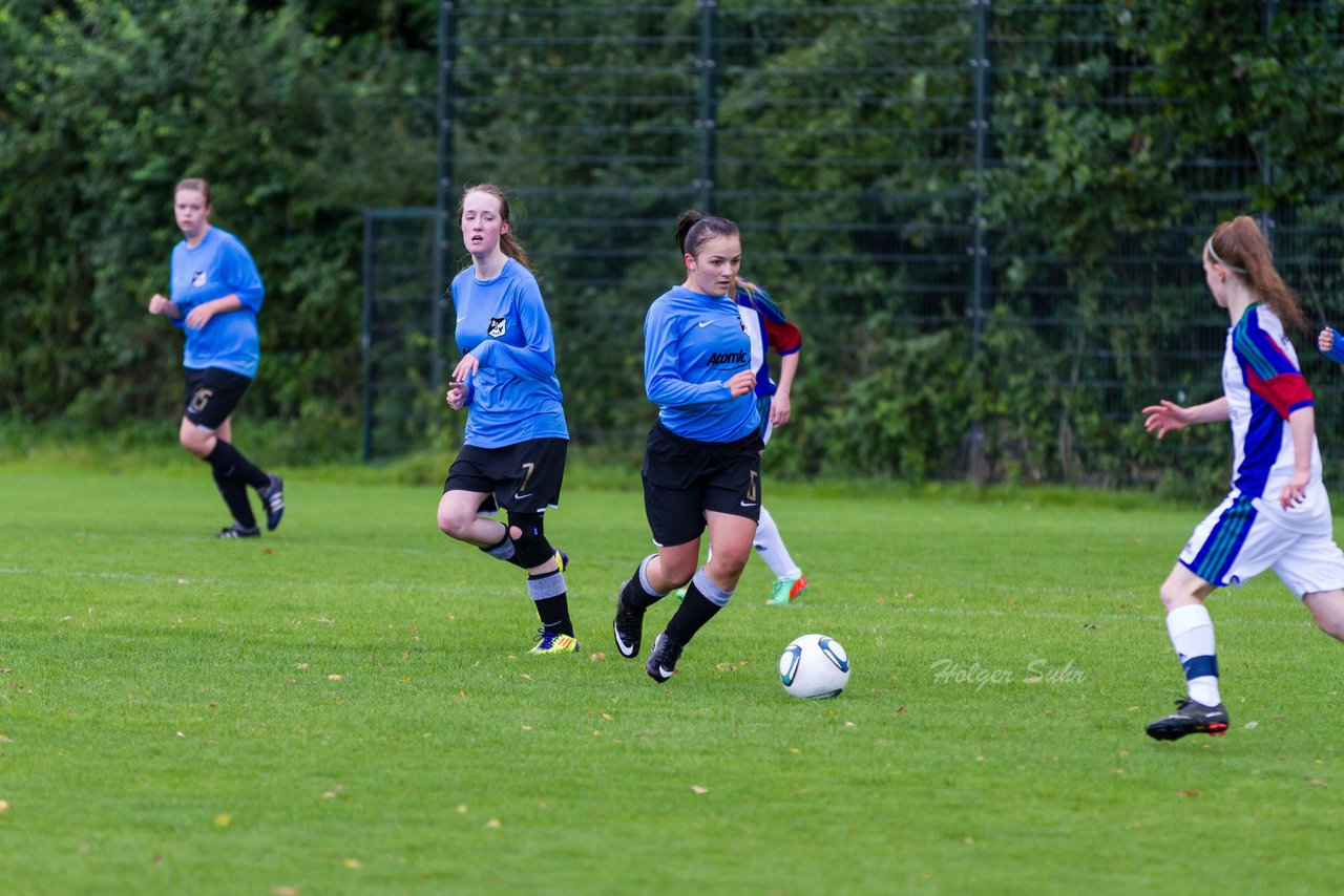 Bild 129 - B-Juniorinnen SV Henstedt Ulzburg - Frauen Bramfelder SV 3 : Ergebnis: 9:0